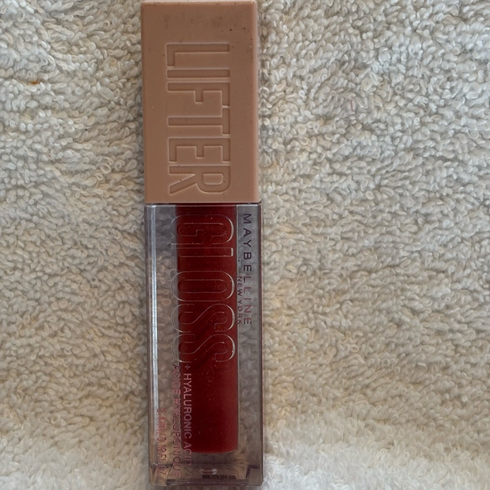 New maybelline lifter gloss shade rust